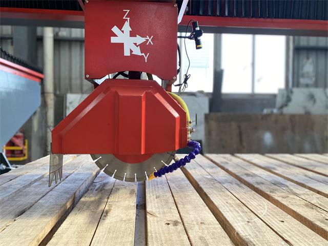 bridge saw cutting machine