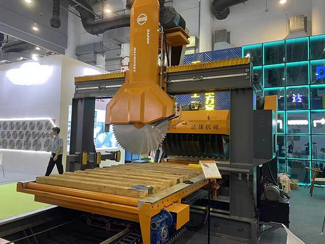 hard stone cutting machine