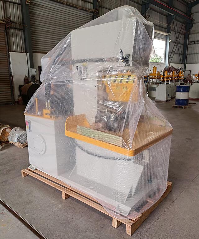 ydraulic splitting machine