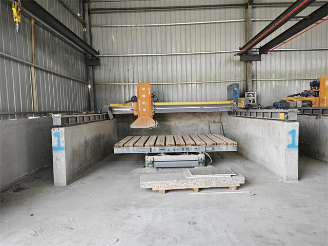 stone cutting machien