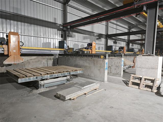 stone cutting machine