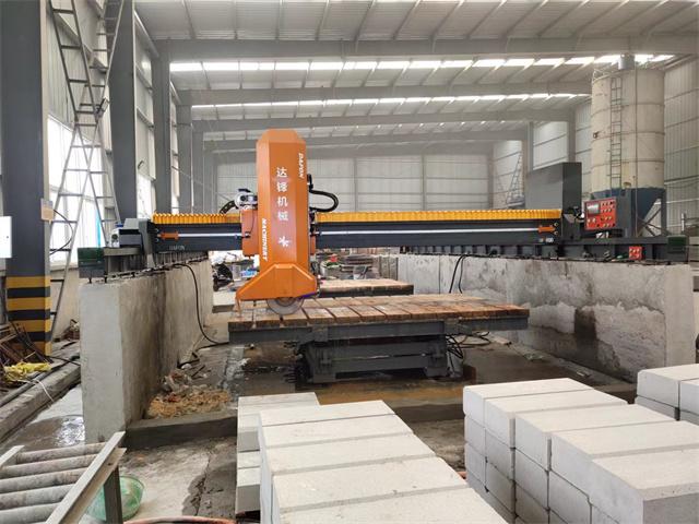 stone cutting machine