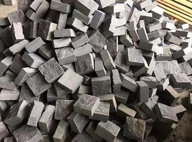 hydraulic stone splitting machine