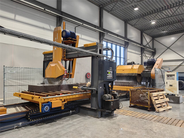 Kerbstone Cutting Machine Line Live Video