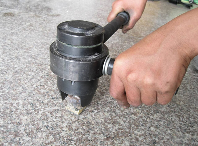 bush hammer machine