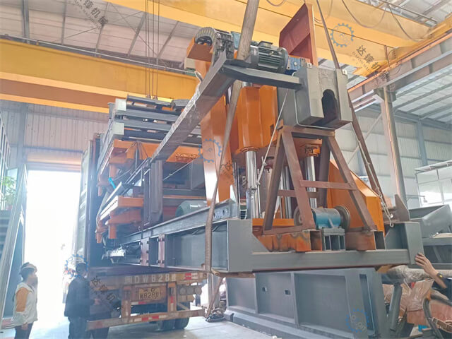 Kerbstone Cutting Machine Line in Russian