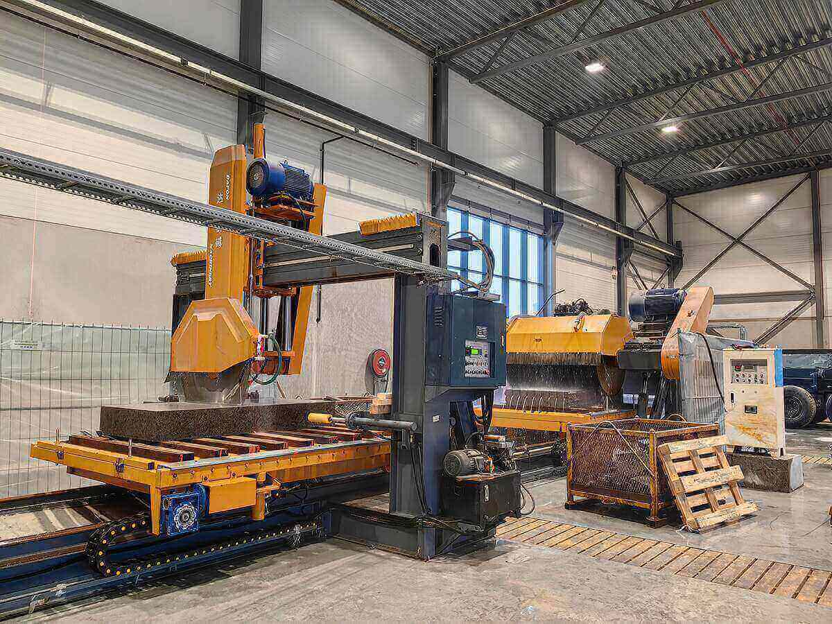 kerb stone making machine